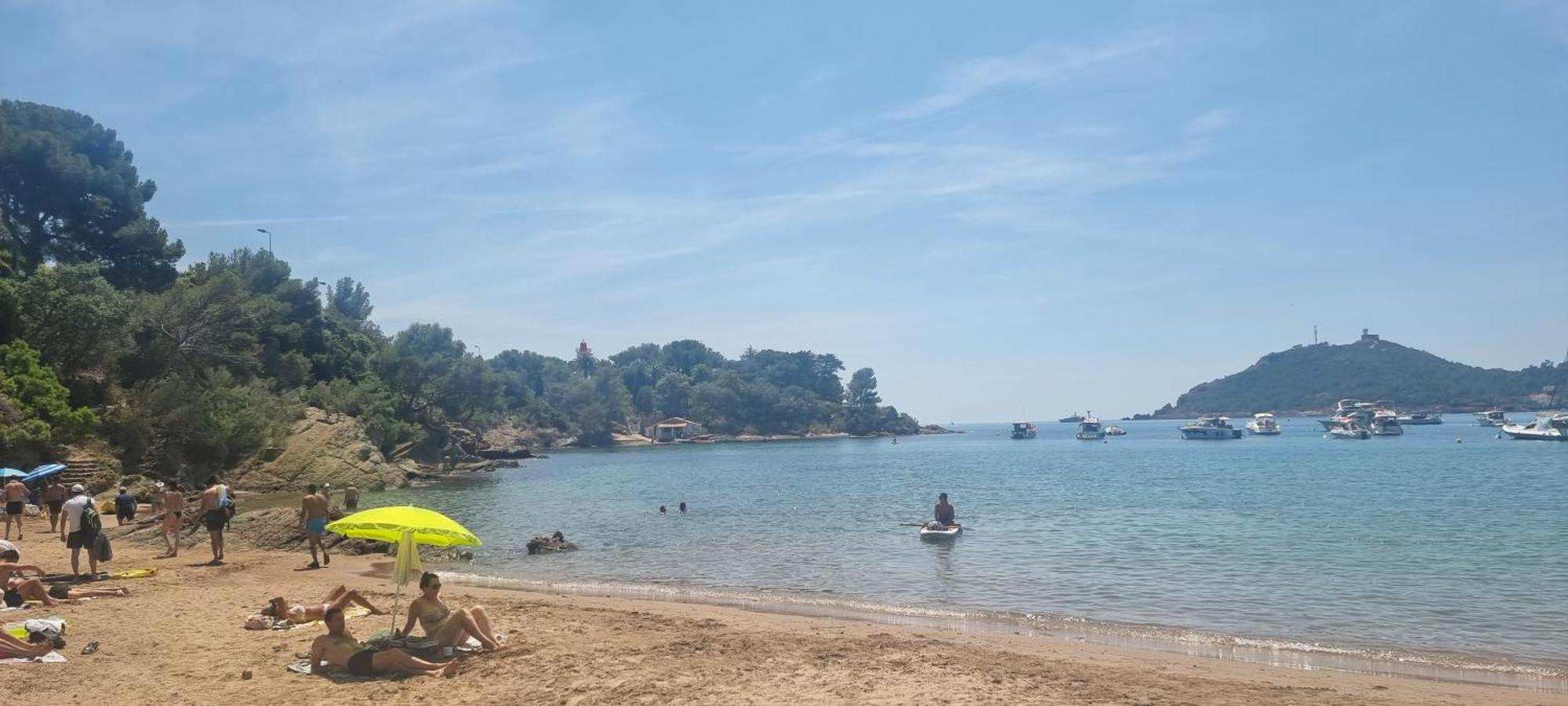 Agay Cap Esterel Village Allee Fleurs - F2 Clim Vue Golf Et Mer - Grande Terrasse Plein Sud Saint-Raphaël 外观 照片