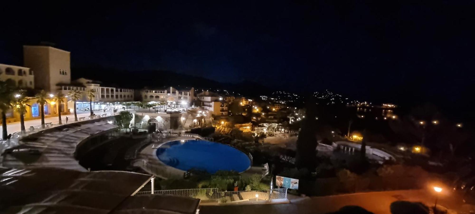 Agay Cap Esterel Village Allee Fleurs - F2 Clim Vue Golf Et Mer - Grande Terrasse Plein Sud Saint-Raphaël 外观 照片